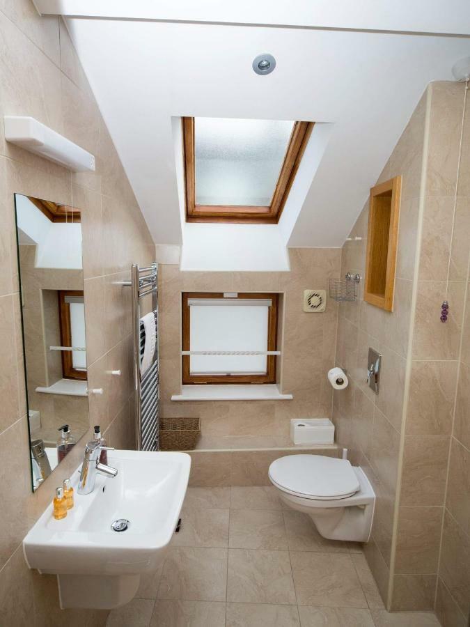 Regent Penthouse Villa Harrogate Exterior photo
