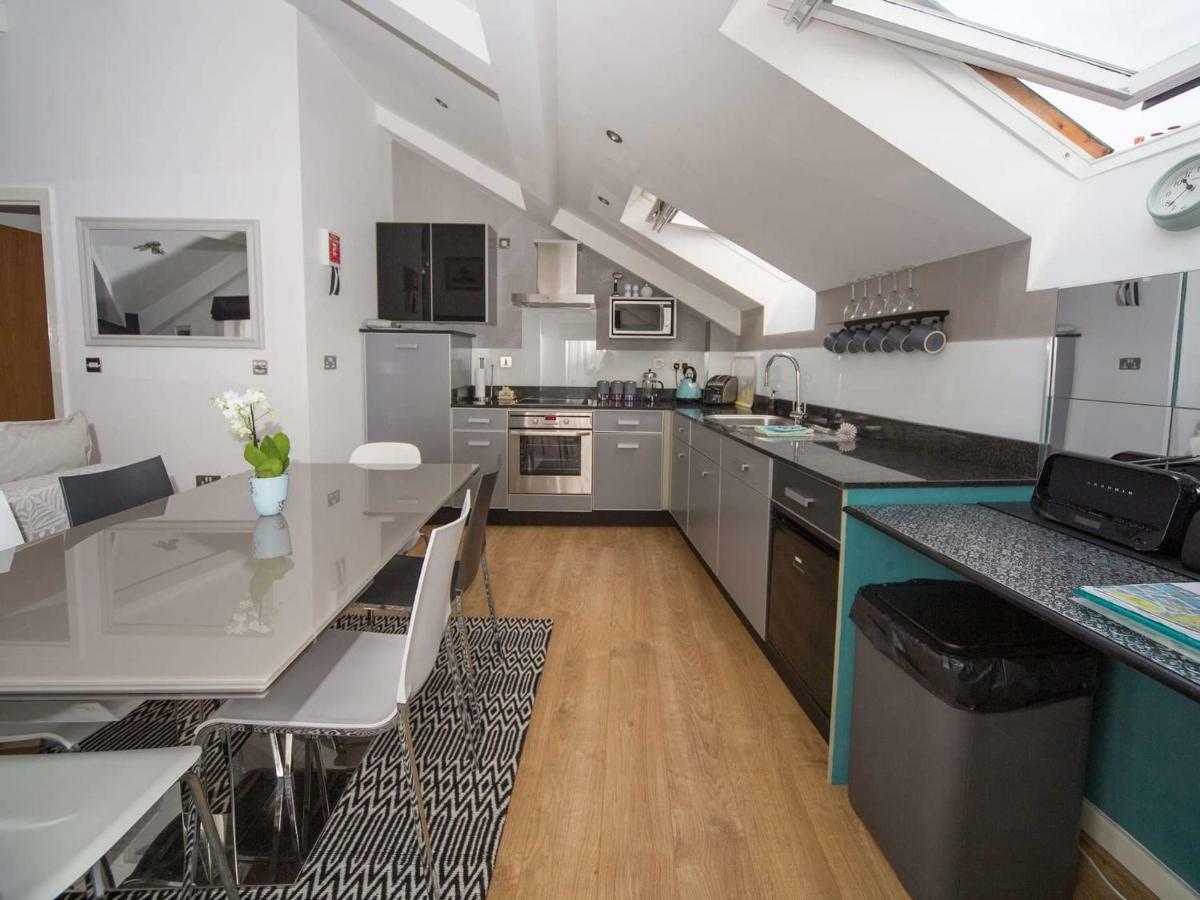 Regent Penthouse Villa Harrogate Exterior photo